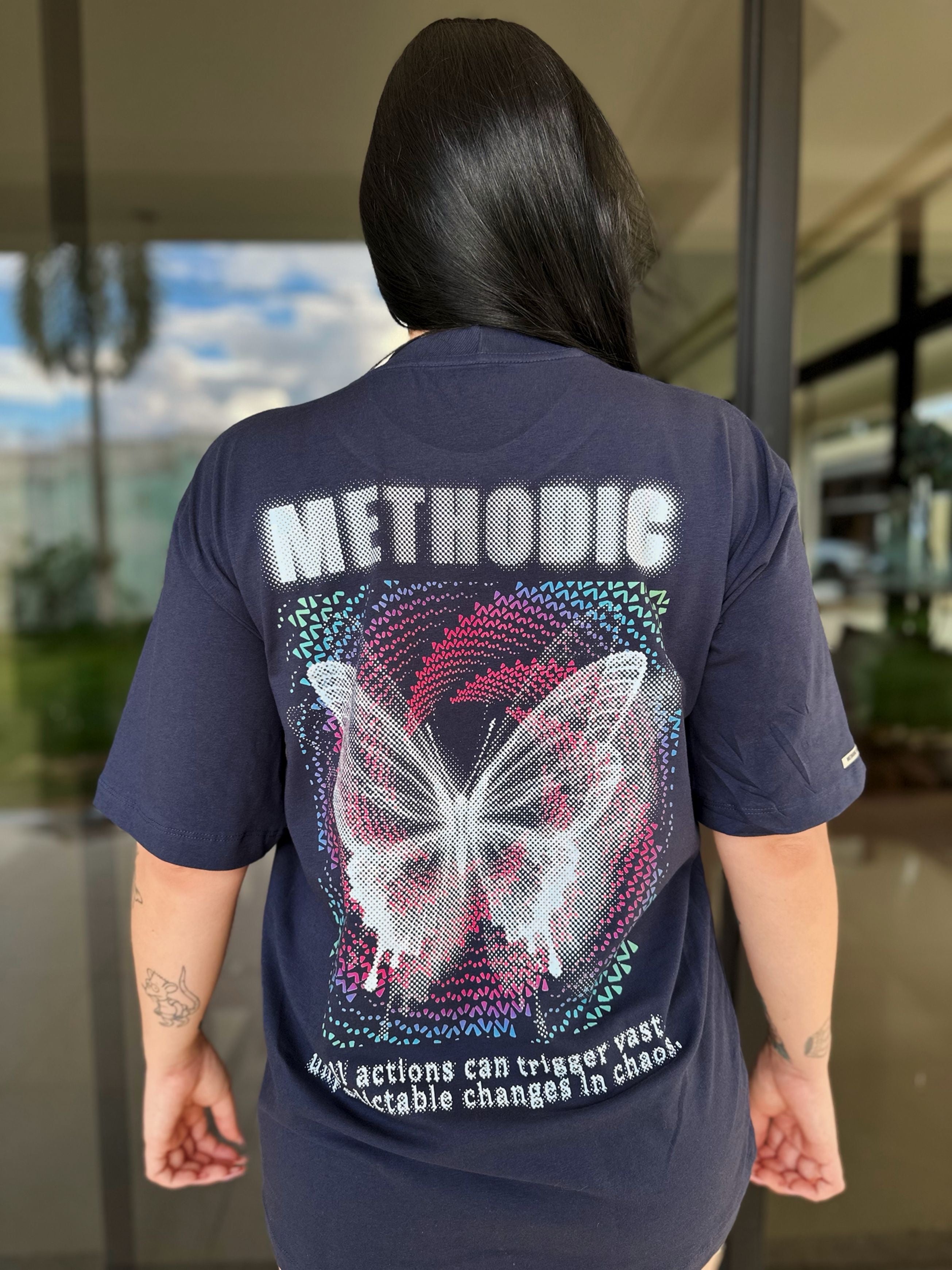 Camiseta Oversized Chaos Batterfly EF MEIO M.O