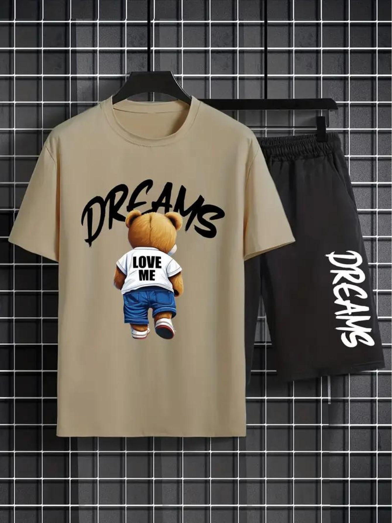 Kit Camiseta e Bermuda Dream Love Me