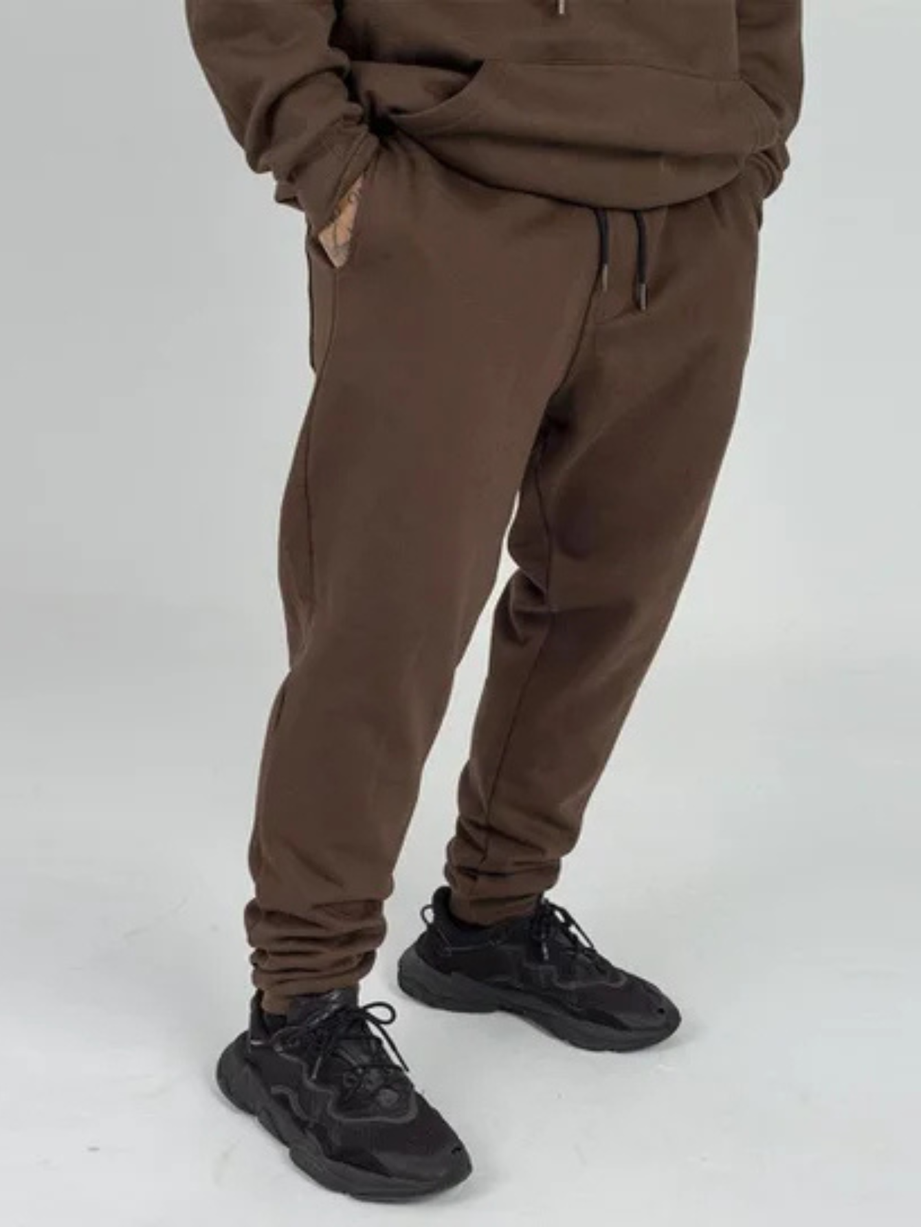 Calça de Moletom Unissex Lisa Marrom